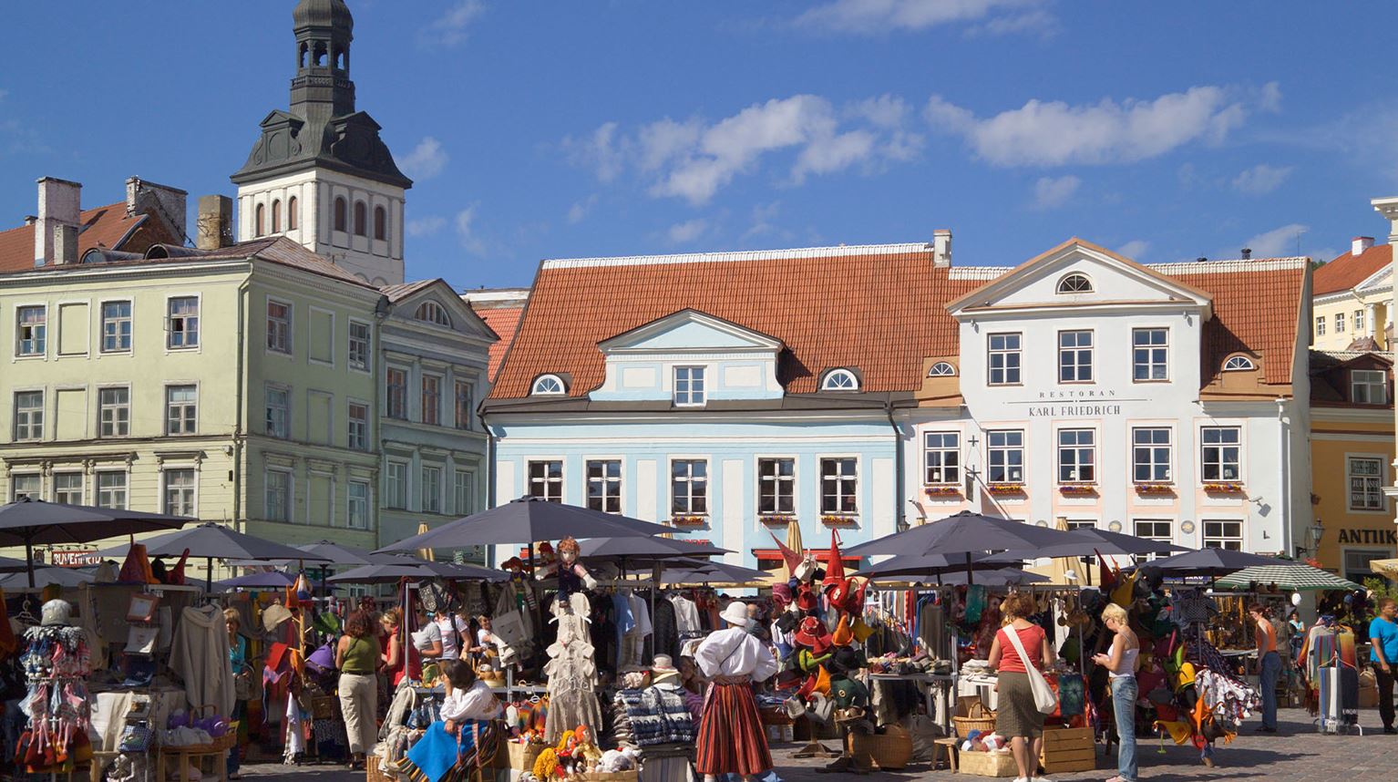 An outdoor street market in the old main square