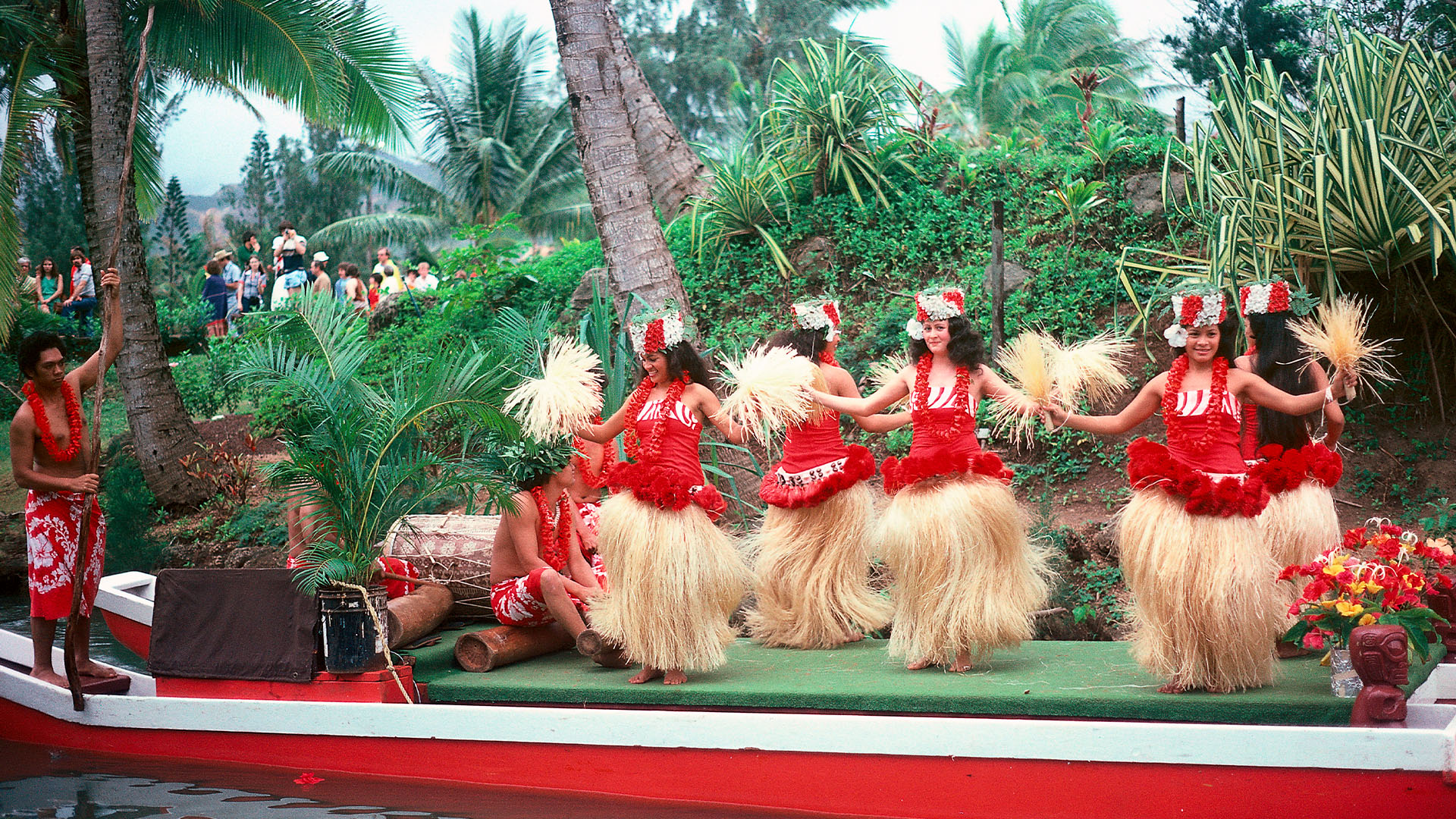 Hula Dancers, Oahu